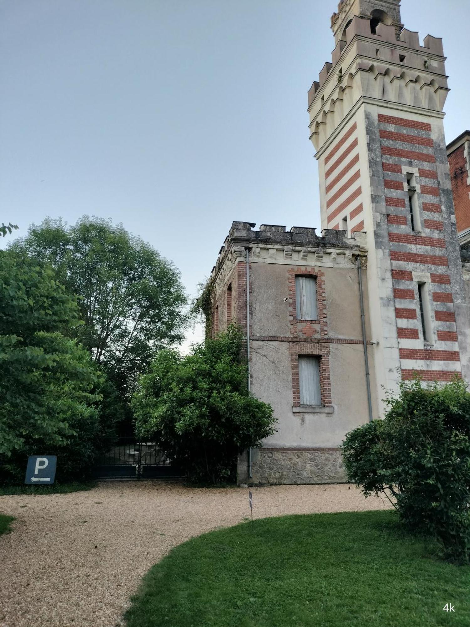 La Tour Carree D'Un Chateau Auzouer-en-Touraine Extérieur photo